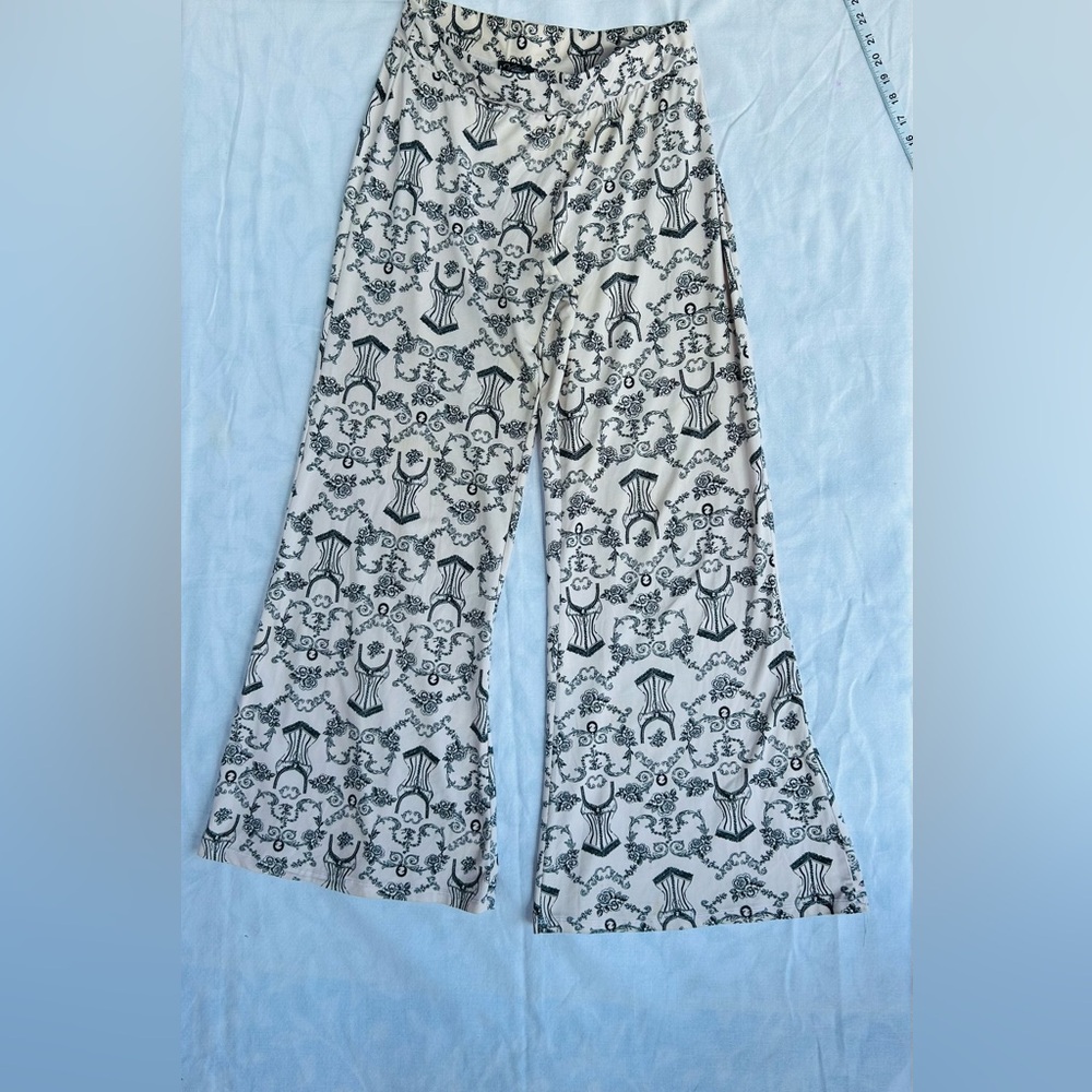 Natori Black and White Patterned Pajama Pants